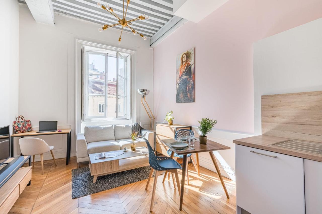Le Royale Haussmann 4 Places Loft Canut Лион Екстериор снимка